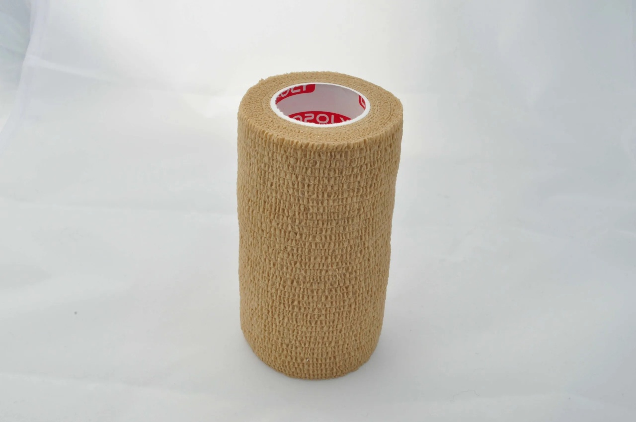 Bandaj autoadeziv 10cm x 4,5m, alb-bej, Copoly