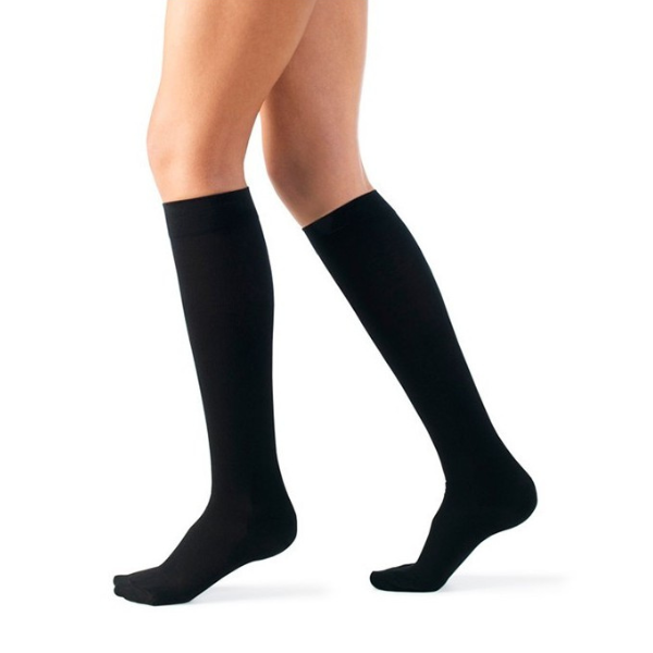 Ciorapi medicali pana la genunchi cu compresie 140 DEN, Black, mar.V, MN22, NursingCare, Neomed
